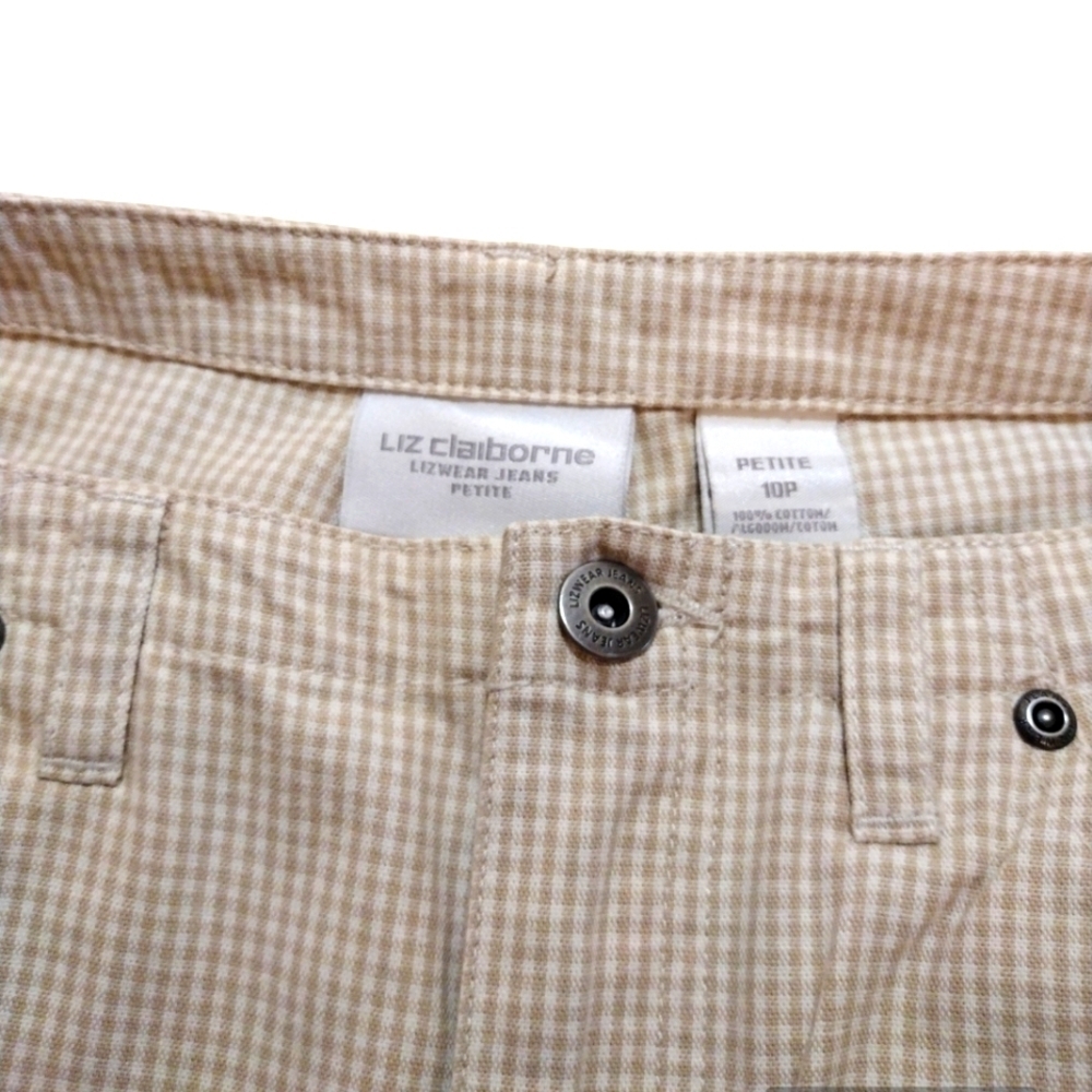 LIZ Claiborne Capri Pants